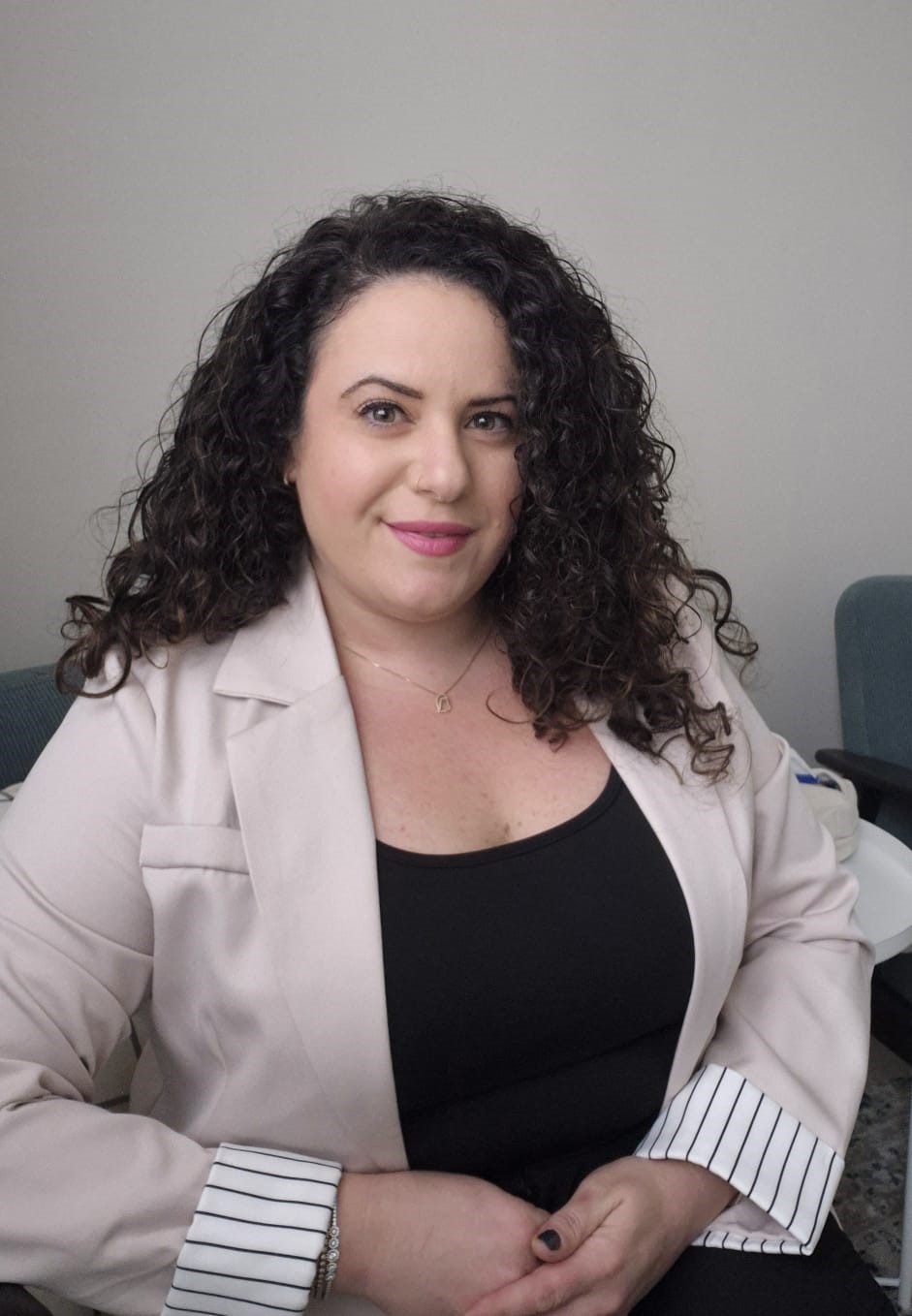 אלין לוגסי - יועצת זוגית ואישית באשקלון